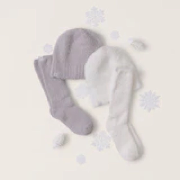 Barefoot Dreams Accessories - Barefoot Dreams Cozy Chic Beanie and Sock Set
